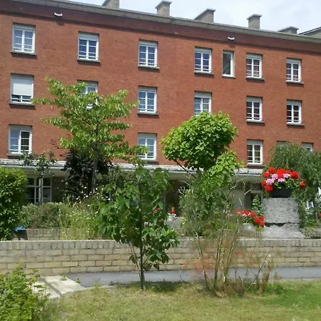 Les Jardins Dunkerque Centre 2* Dunkirk
