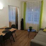 Les Jardins Dunkerque Centre 2*