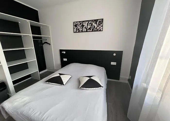 Les Jardins Dunkerque Centre Hotel